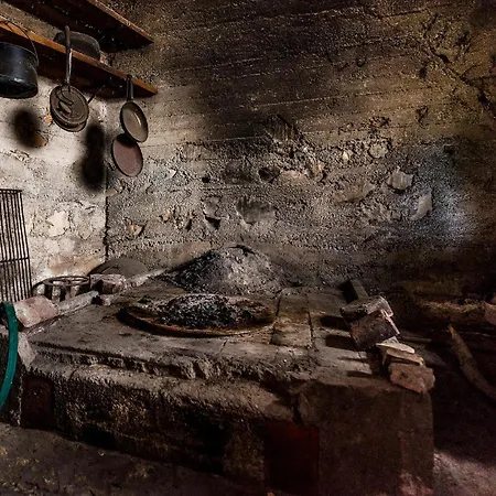 2 Bedroom Gorgeous In Tribunj Tribalj